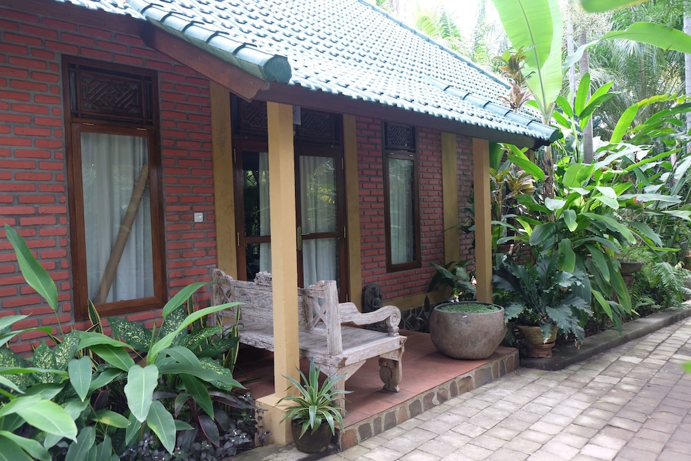 Villa Boreh Beach Resort And Spa 2/64