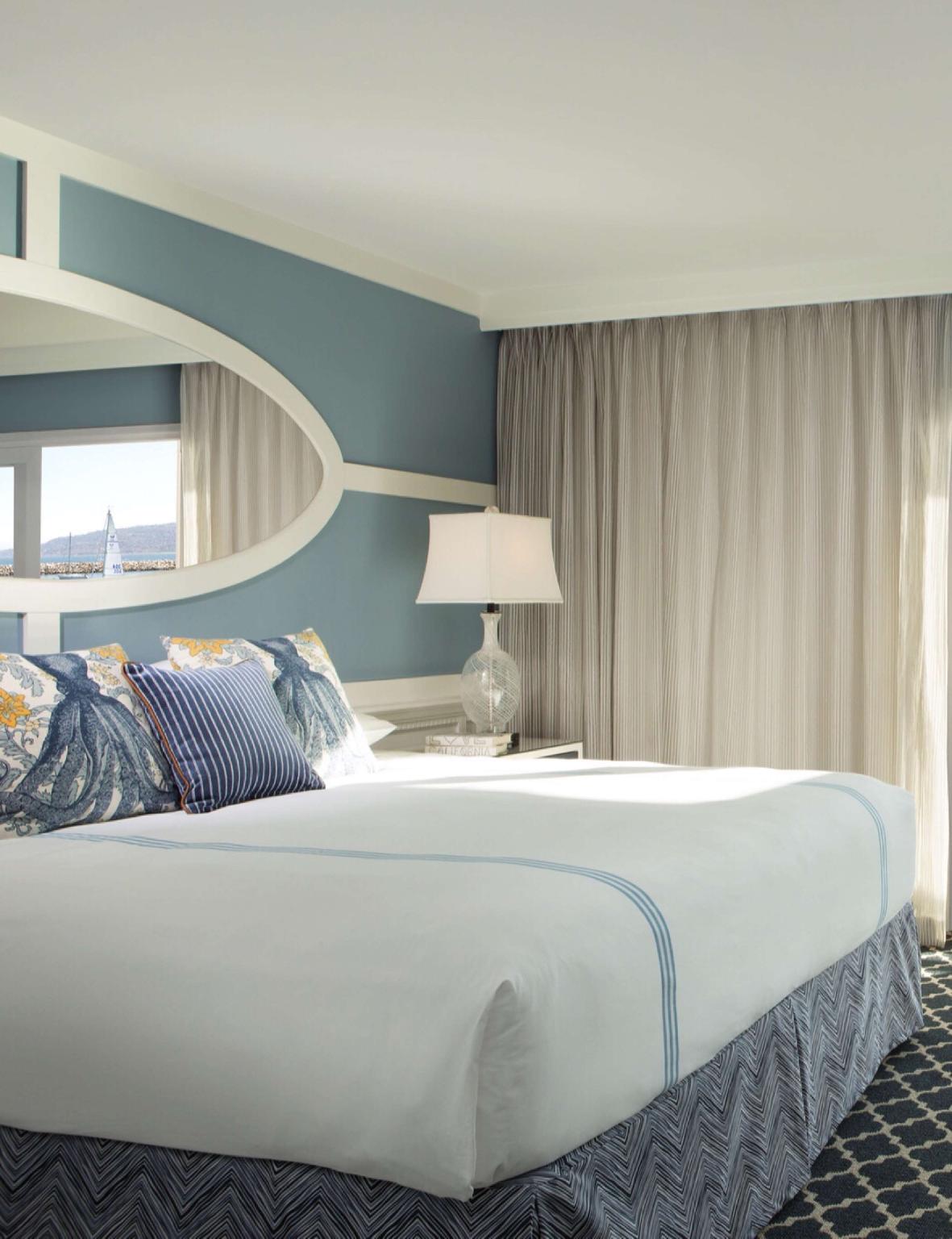 Ocean, Guest Room, King Bed, Jetted Tub