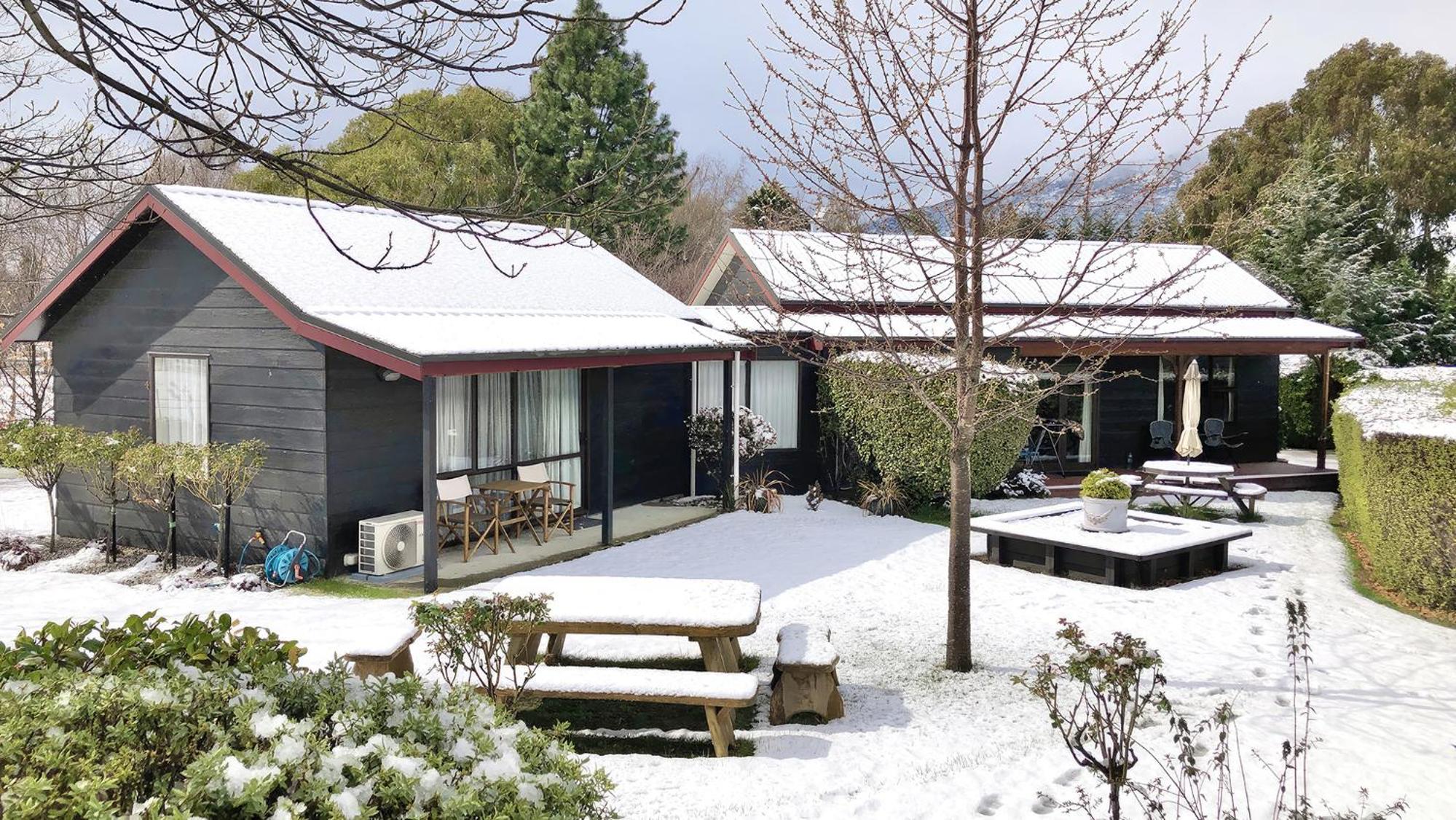 ALPINE VIEW LODGE 2/18