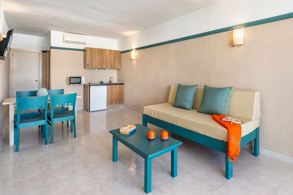 Aparthotel Vibra Club Maritim 36/62