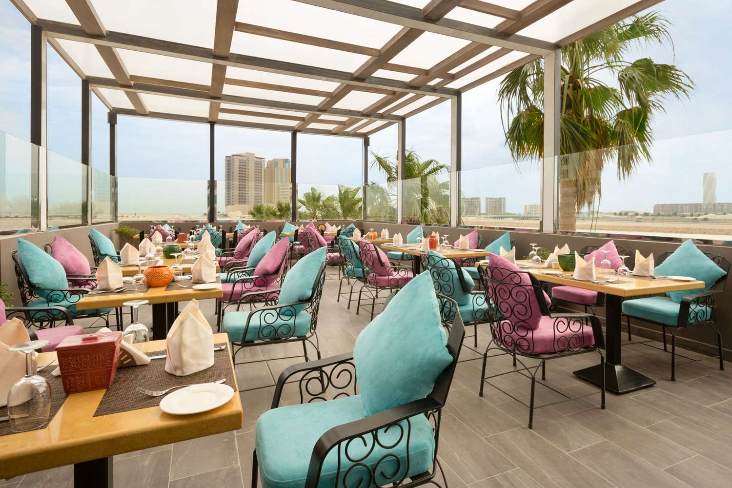 Ramada Resort by Wyndham Manama Seef 46/57