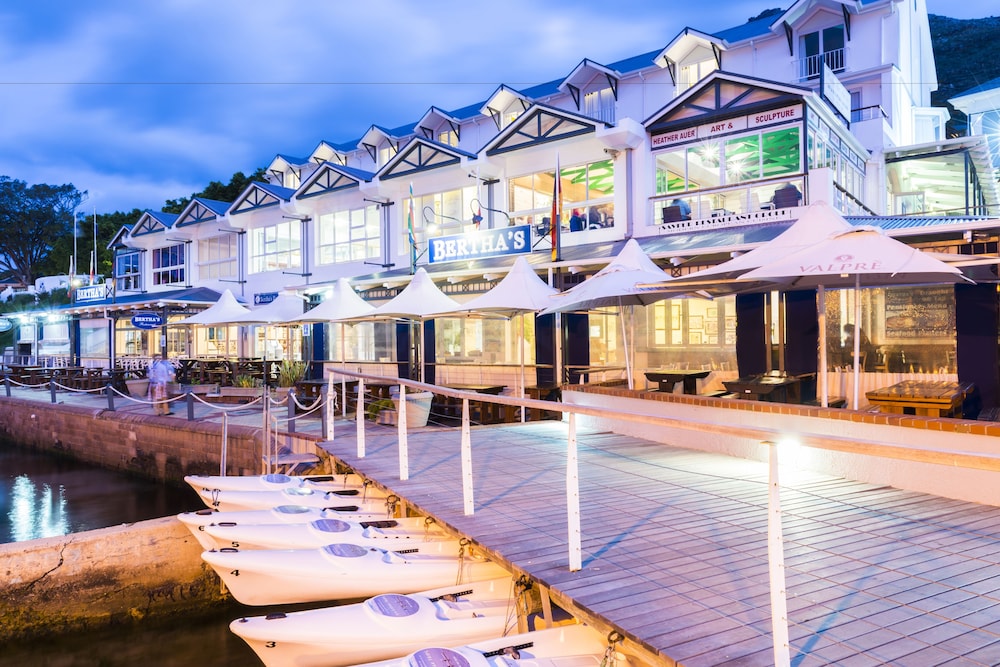 Simon's Town Quayside Hotel 5/60