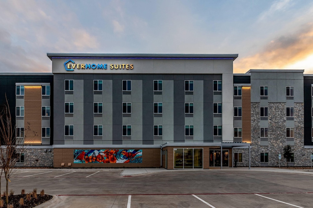 Everhome Suites Bastrop 3/49