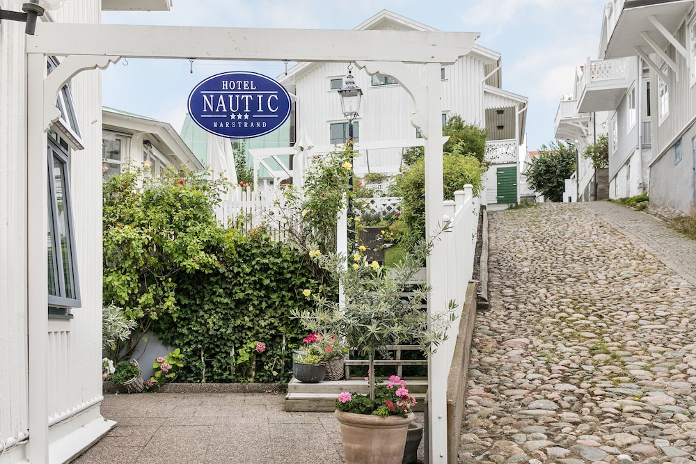 Nautic Hotell 16/20