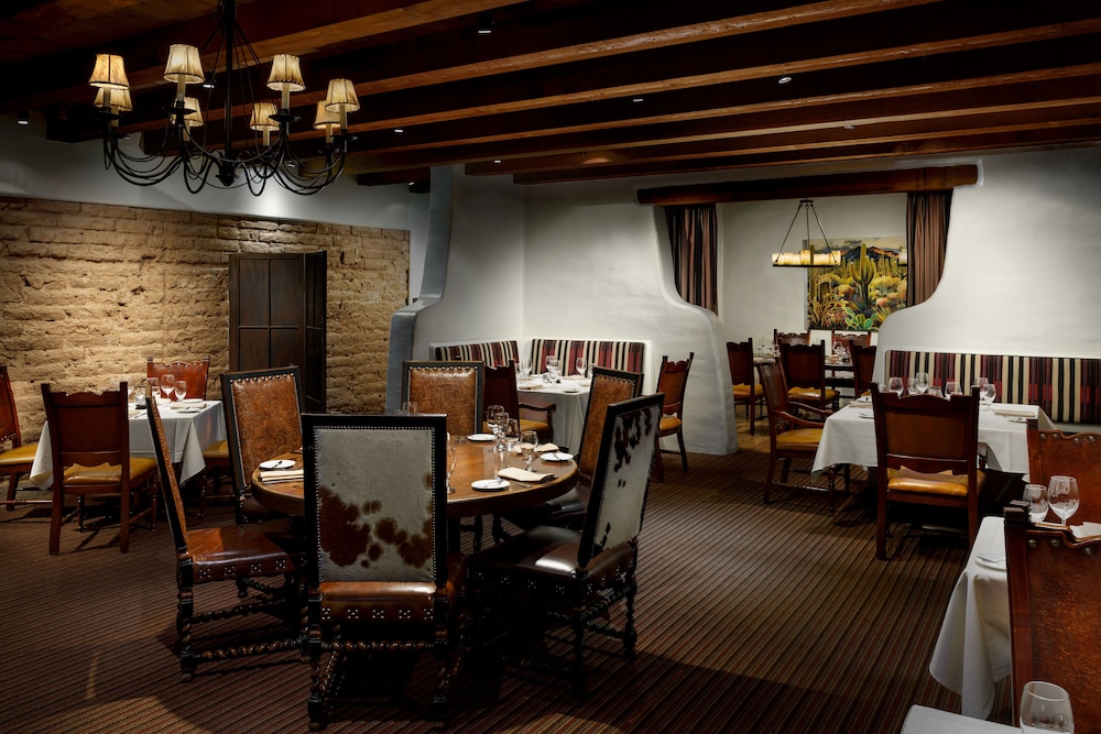 Hermosa Inn 32/44
