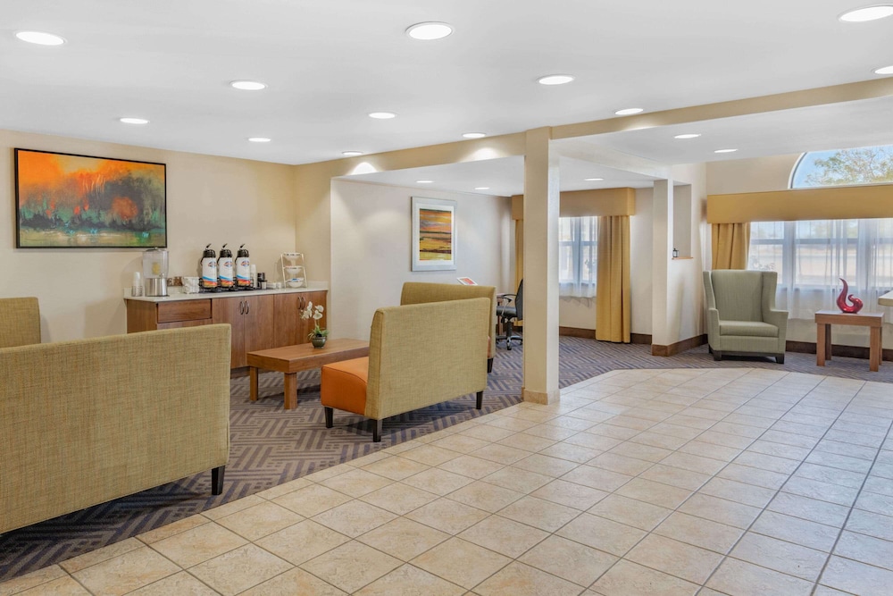 Baymont By Wyndham Farmington 5/41