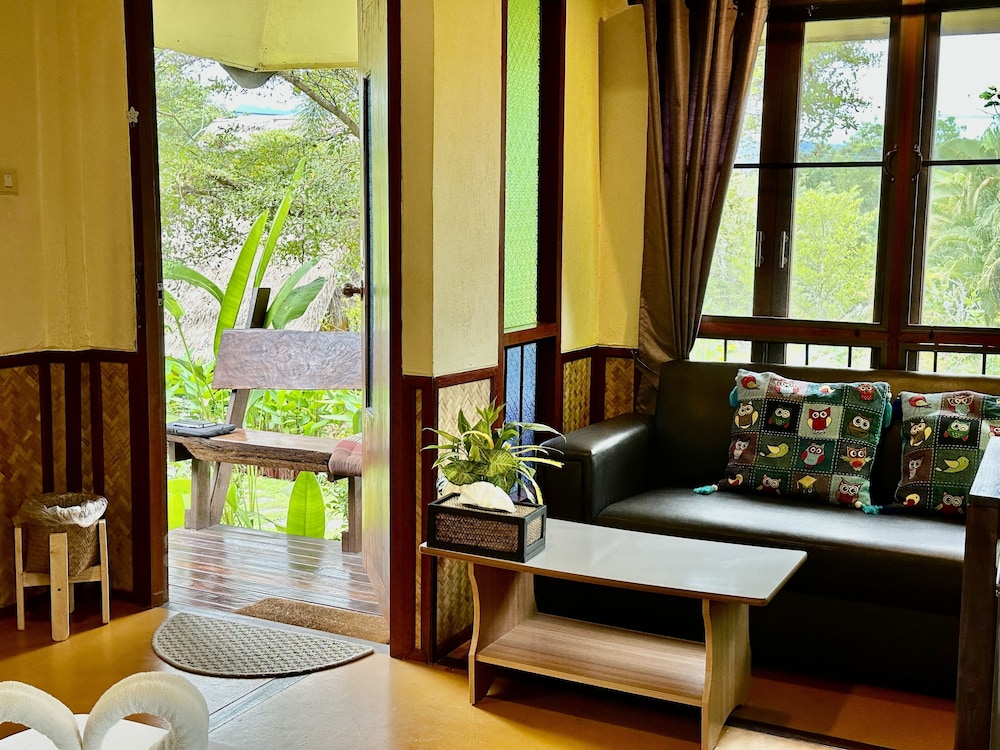 PURA VIDA PAI RESORT 41/65