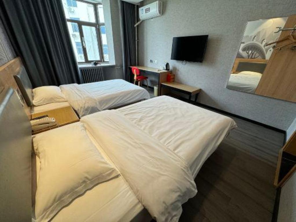 Thank Inn Plus Hotel Qingdao Huangdao District Weike Yunhai City 16/33