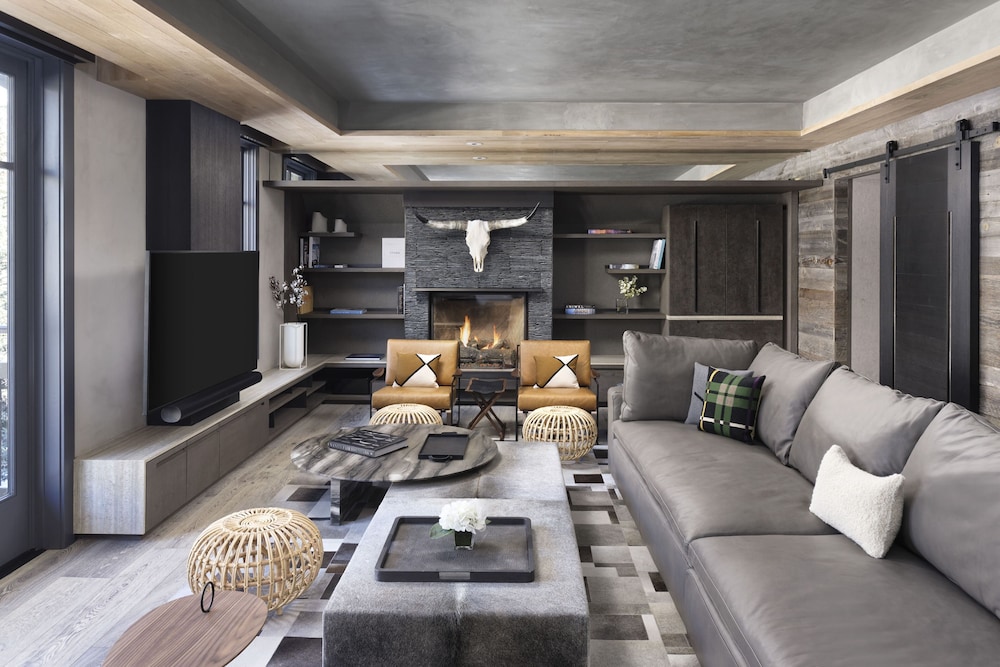 Four Seasons Resort and Residences Vail 62/93