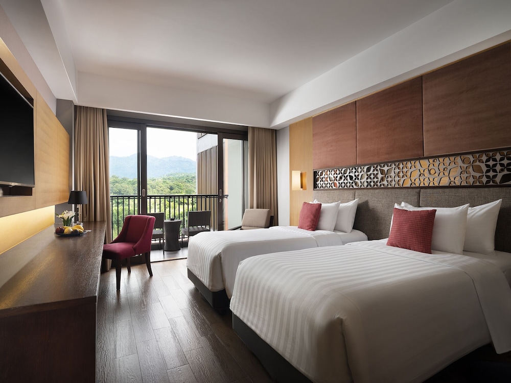 Aston Sentul Lake Resort and Conference Center 12/57