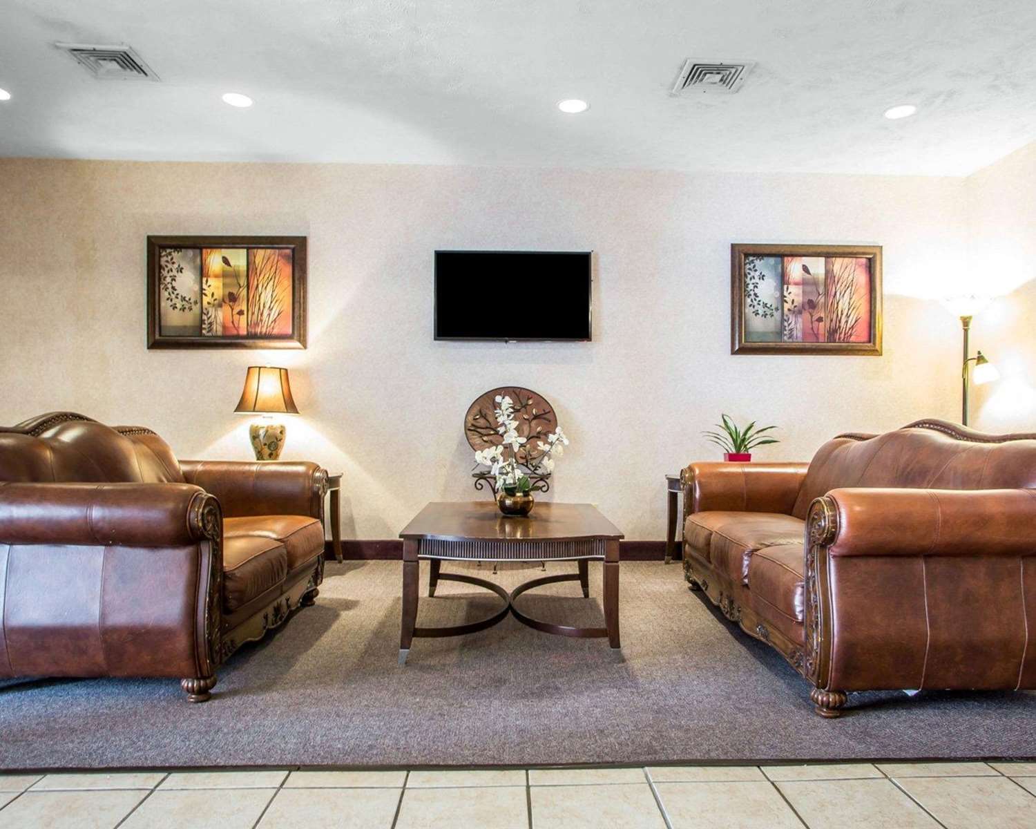 Quality Inn Merrillville 16/35