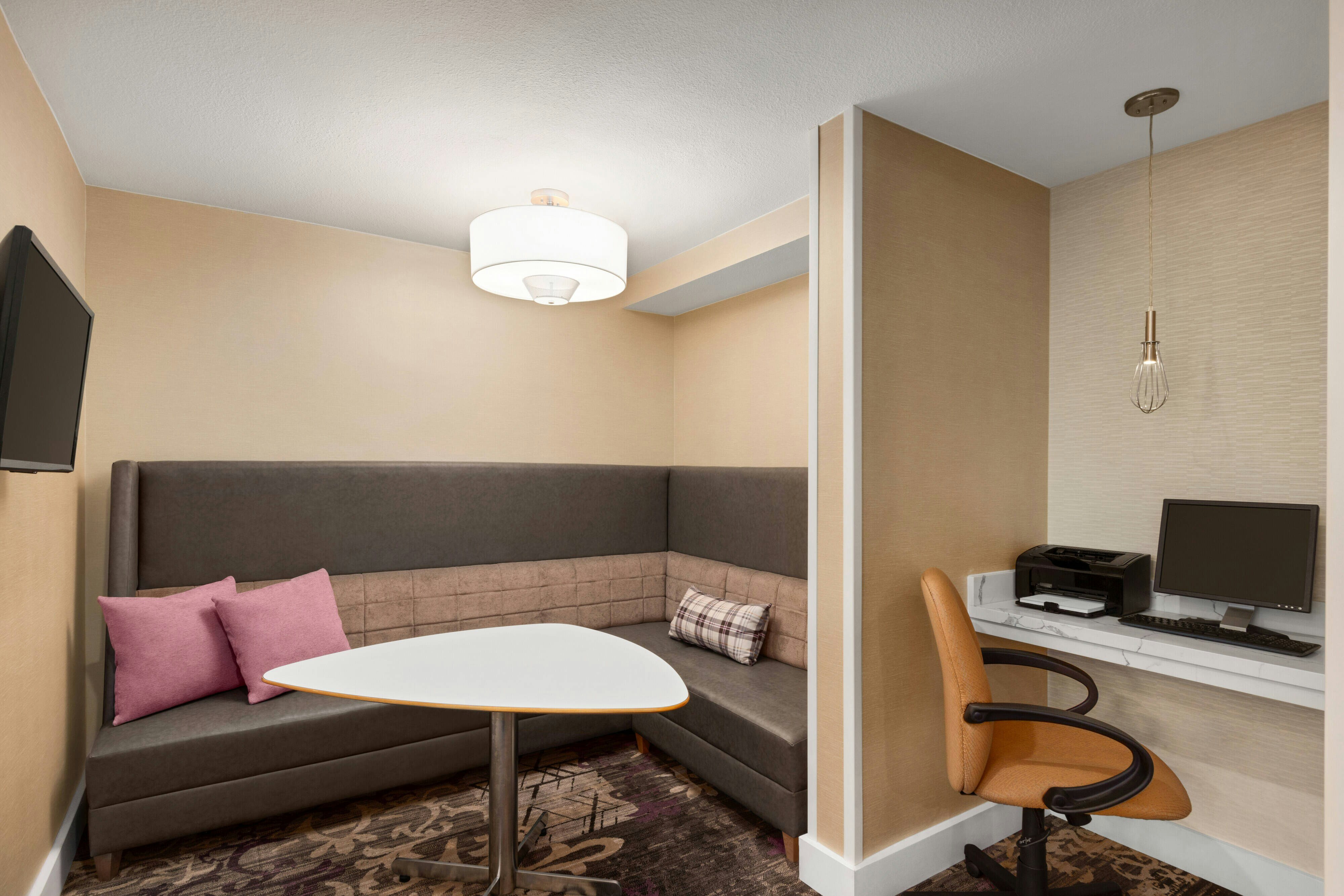 Residence Inn San Jose South/Morgan Hill 28/33