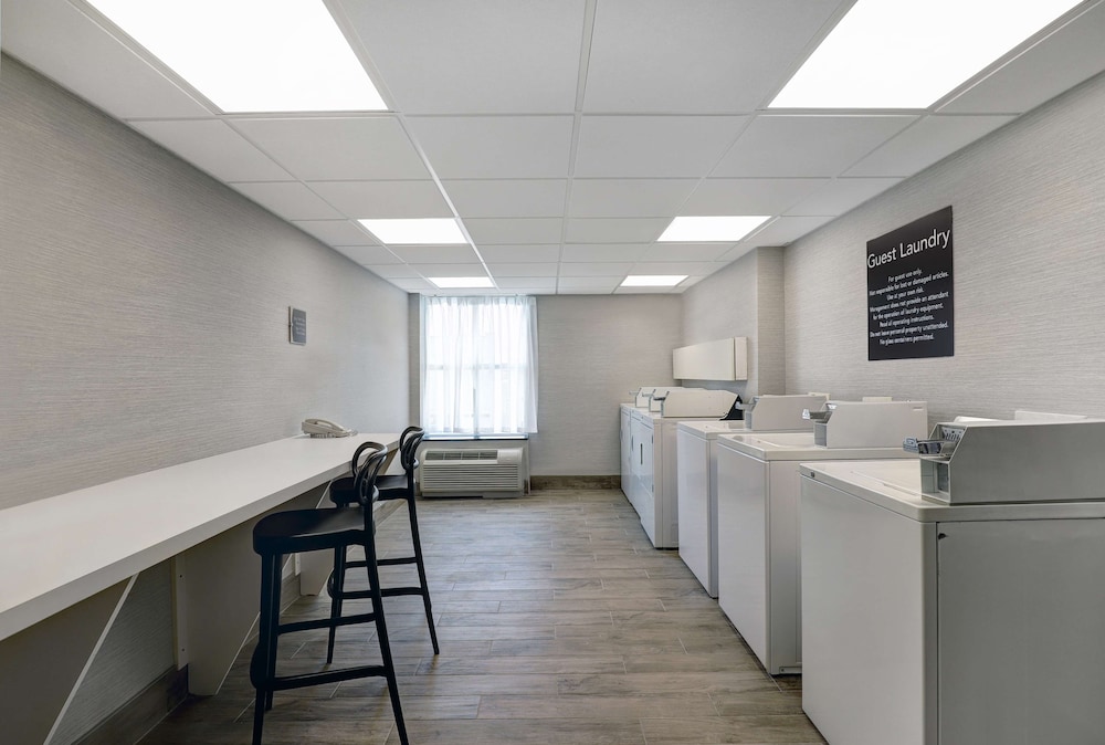 Homewood Suites By Hilton London Ontario 50/54