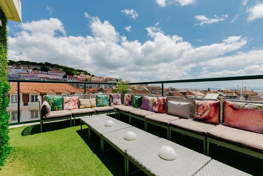 LISBON ART STAY 21/26