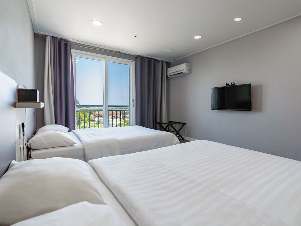 Jeju Cordelia S Hotel 15/50