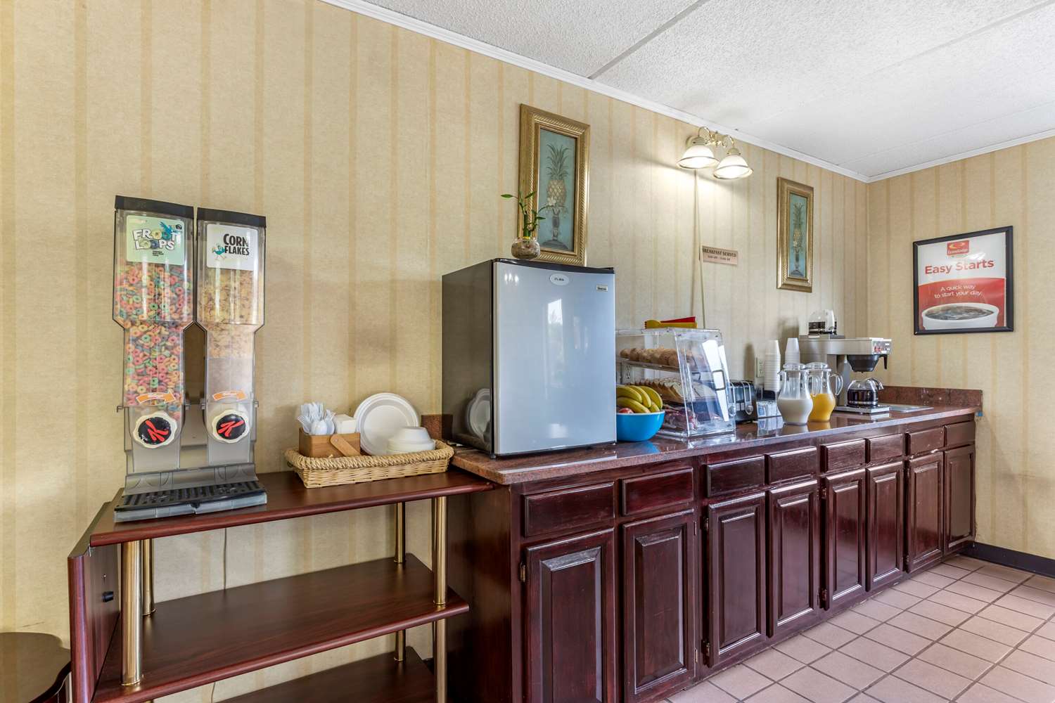 Econo Lodge Inn & Suites Lugoff - Sc 8/32