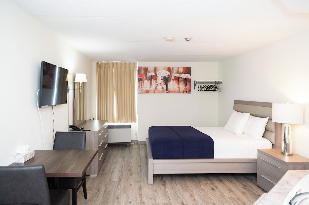Diplomat Inn 35/58