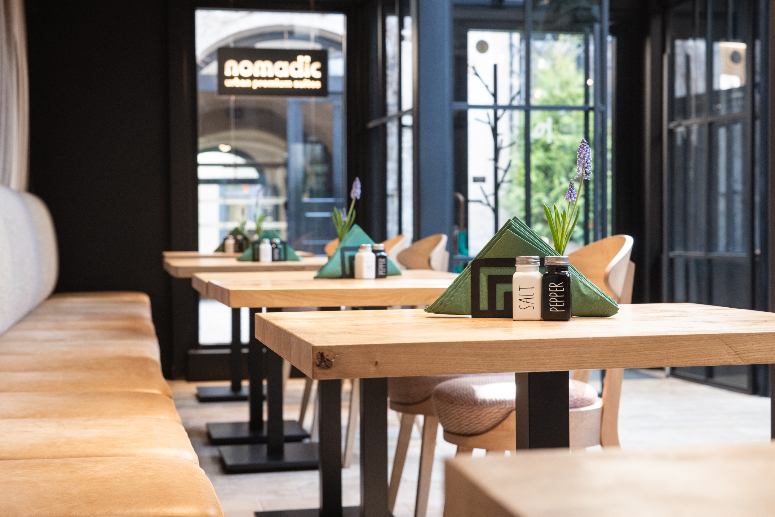 Nomadic Urban Premium Suites 35/50