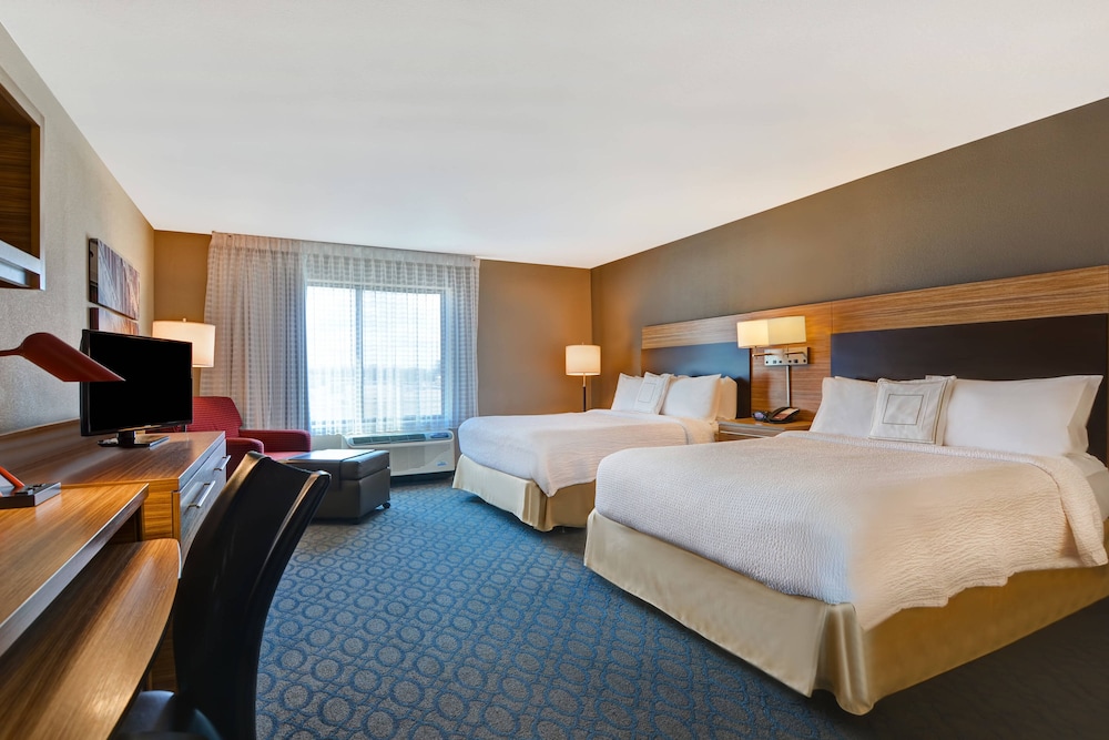 Towneplace Suites By Marriott Alexandria 10/35