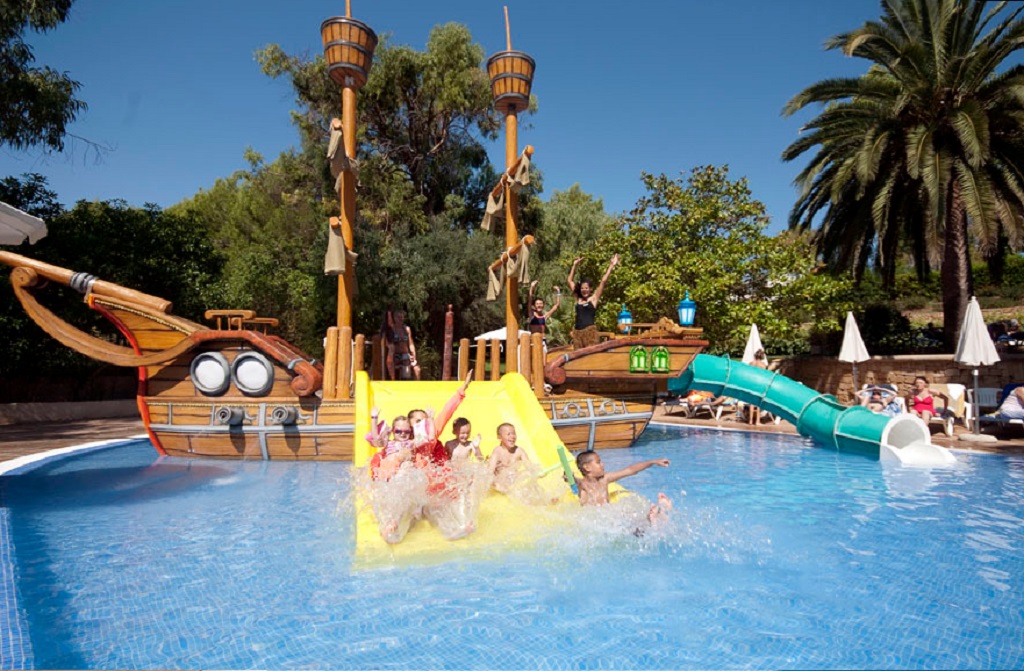 Beach Club Font de Sa Cala 20/27