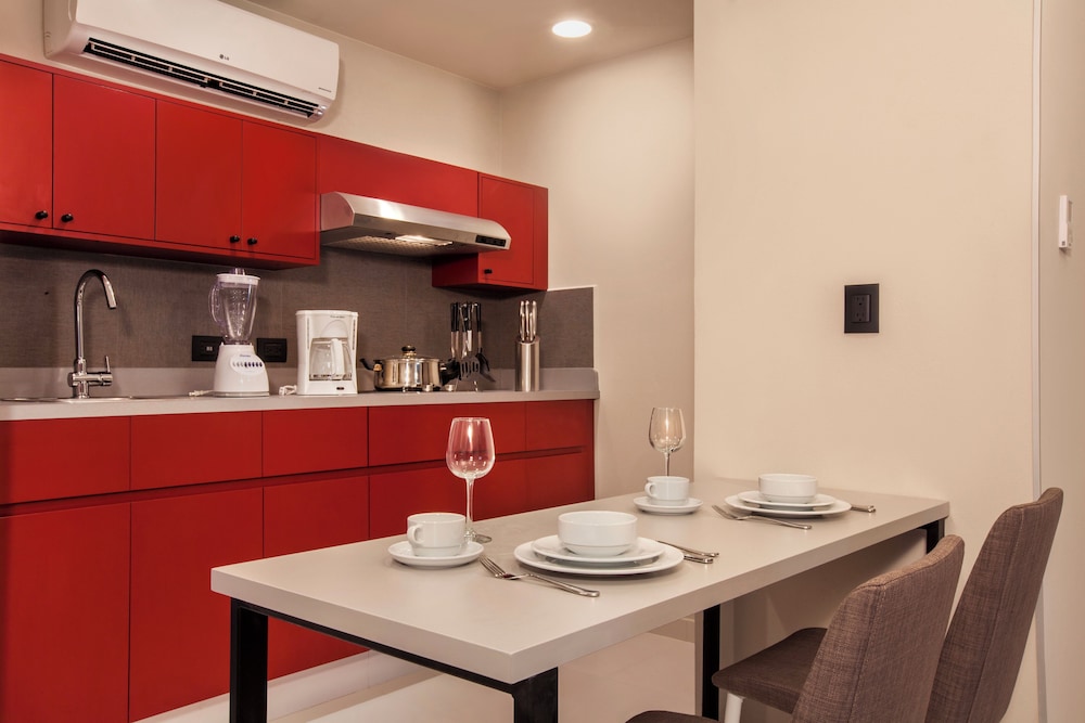 City Express Plus by Marriott Cabo San Lucas 54/69