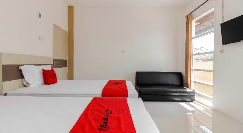 Reddoorz Near Palembang Trade Center 24/57