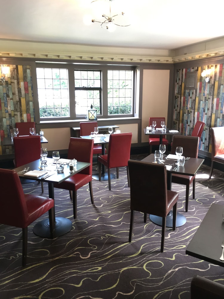 Mercure Tunbridge Wells 50/75