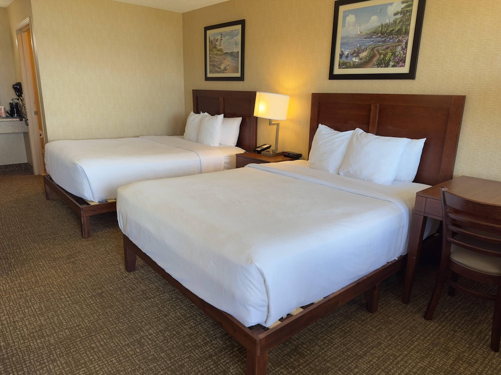 غرفة بسريرين كوين، Comfort Inn On The Bay 2/10