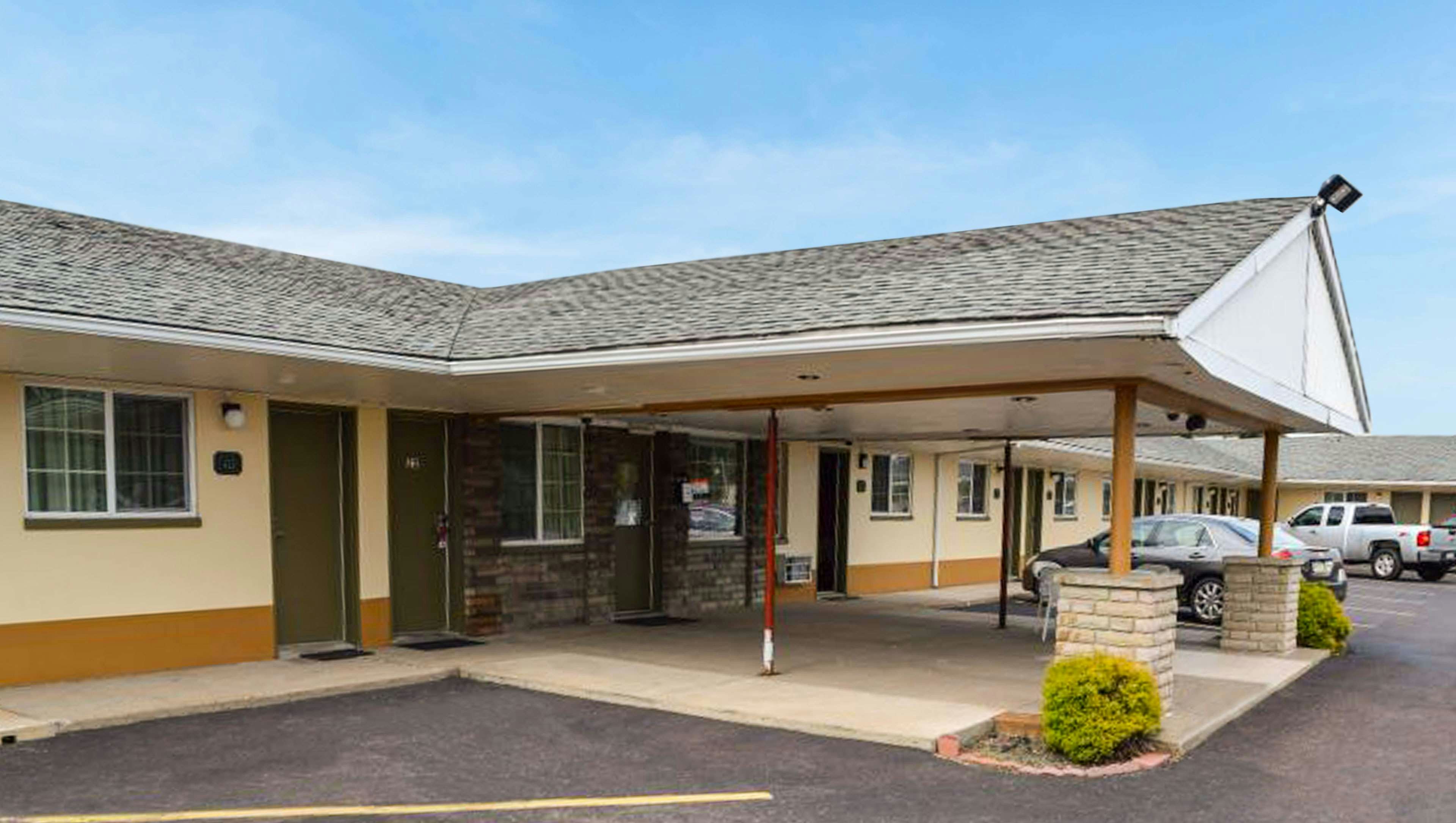 Relax Inn Bloomsburg 3/33