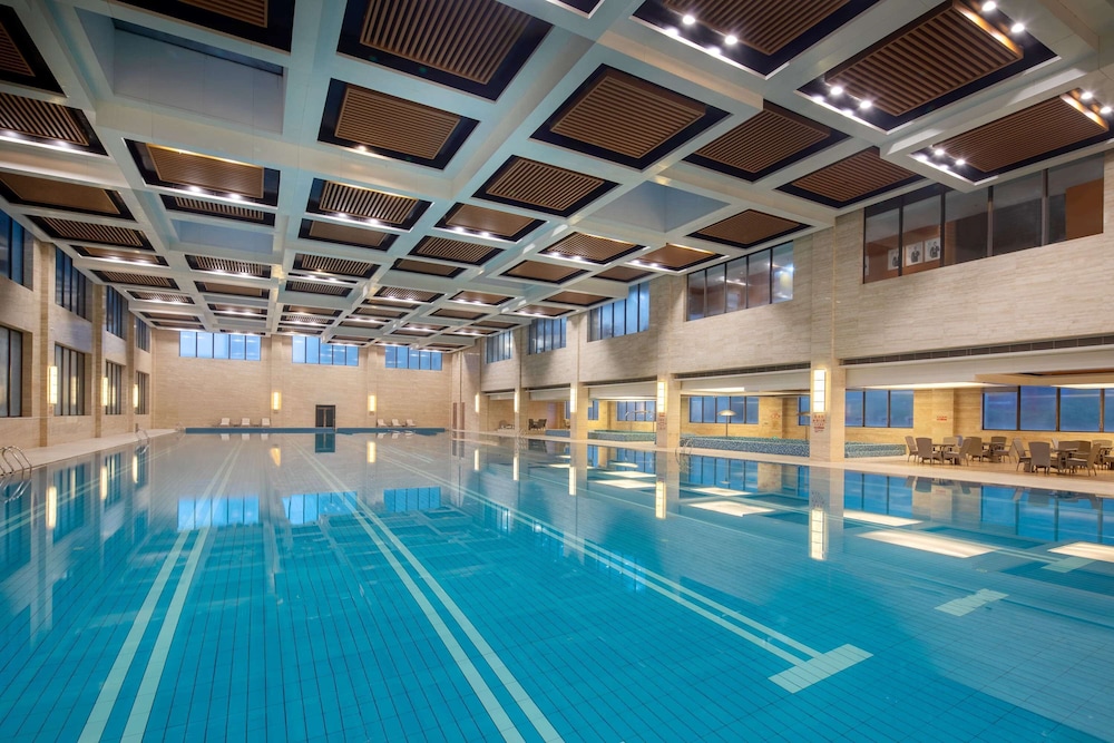 Wyndham Xinyang Downtown 26/59