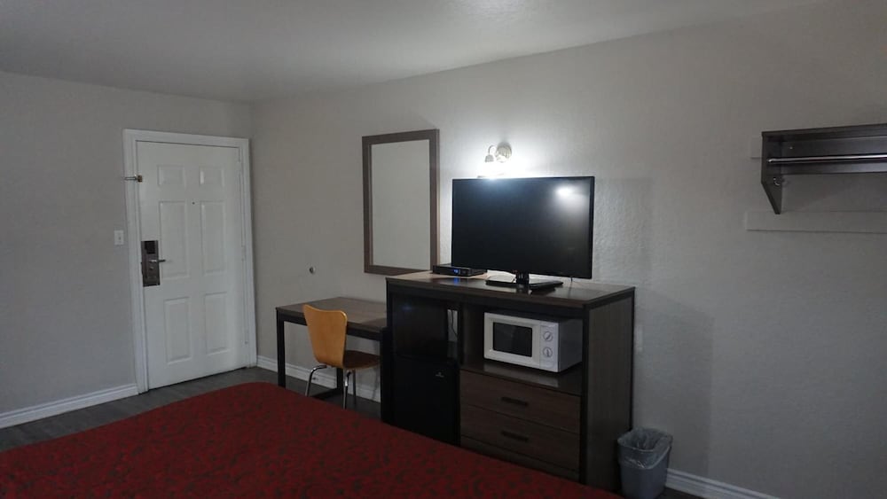 La Villita Inn 29/45