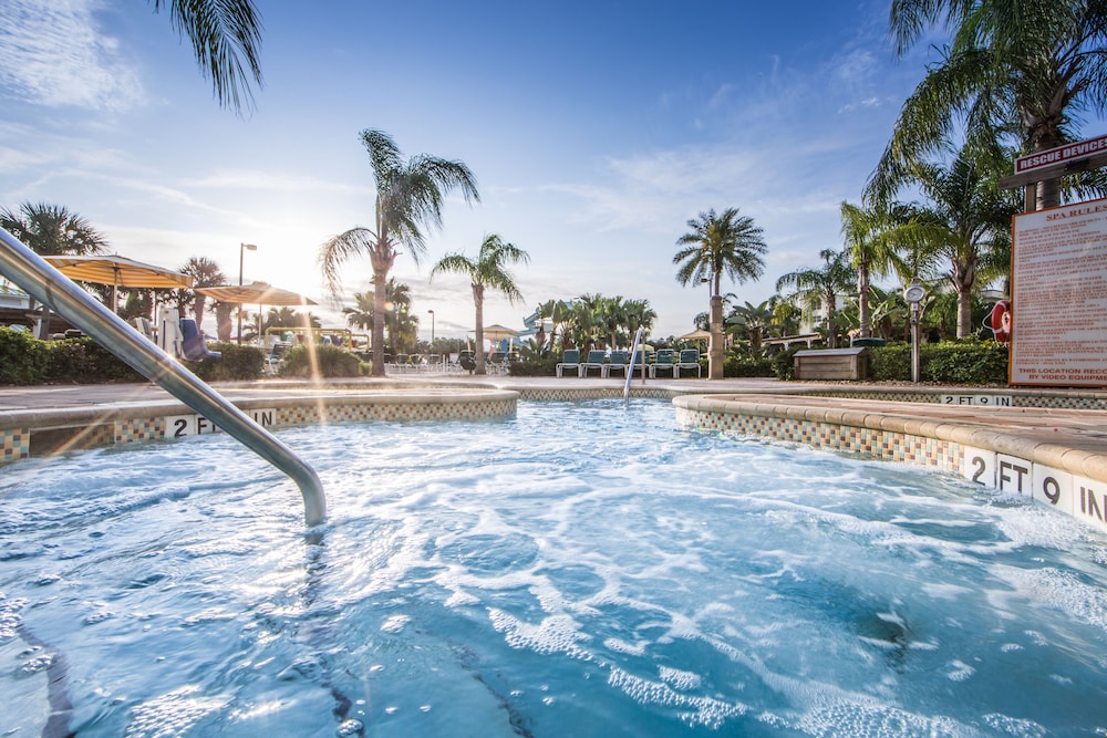 swimming pool spa
