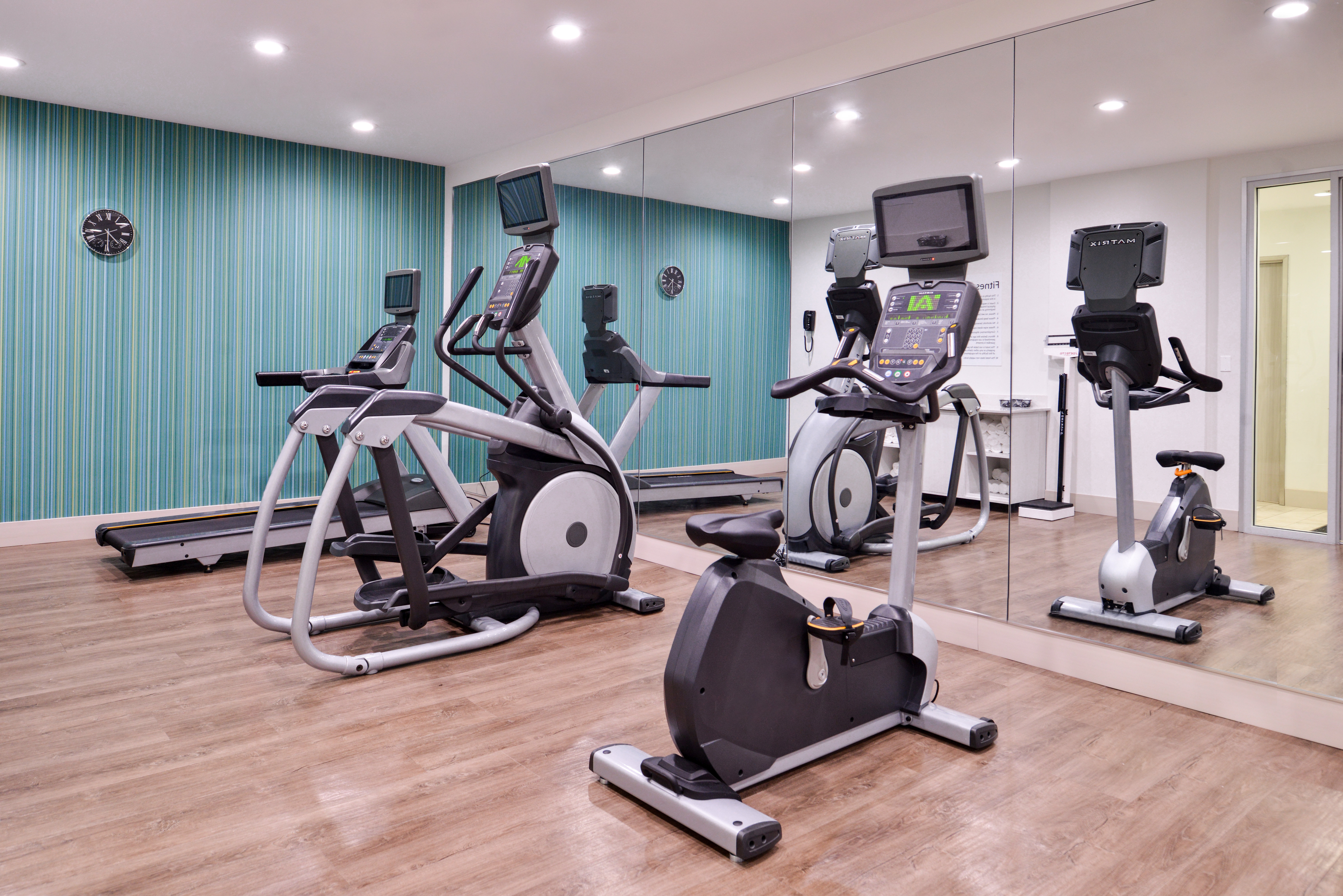 Holiday Inn Express New Orleans St Charles 22/43