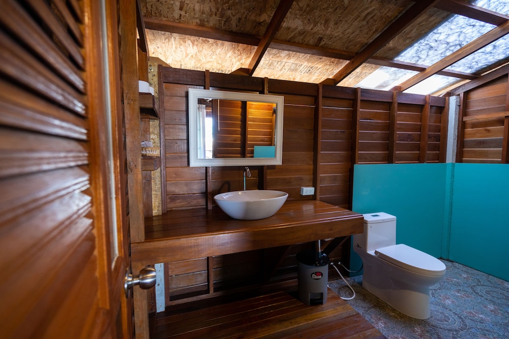 Lipe Beach Resort 49/50