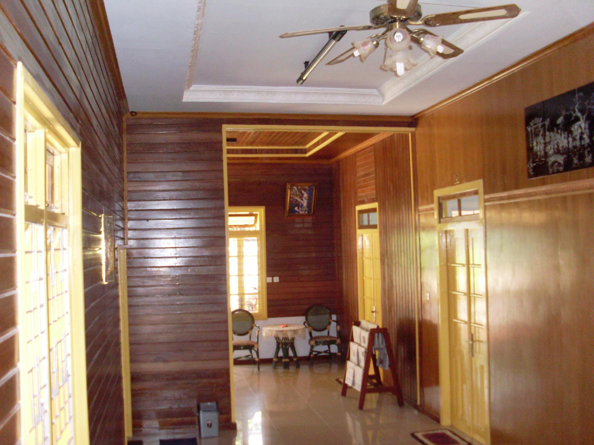 Wisma Mutiara 8/33