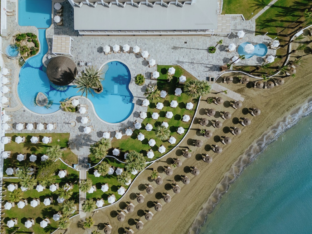 Golden Bay Beach Hotel 45/50