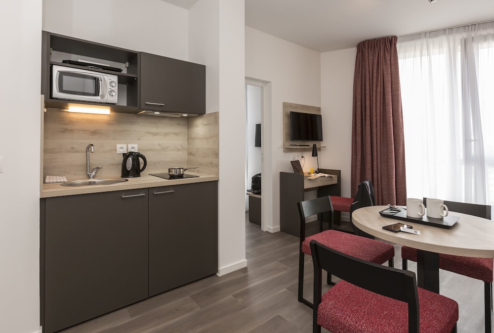 Appart'hotel Odalys City Centre Palais des Congres 34/41