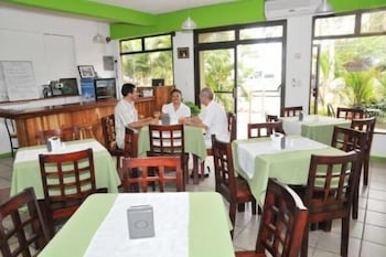 Hotel Santa Ana Liberia Airport 27/34