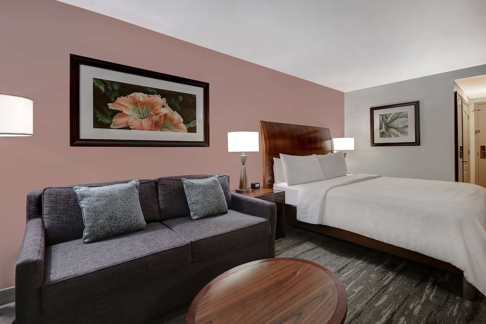 Hilton Garden Inn Ft Myers 16/63