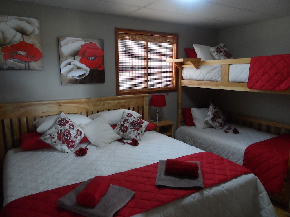 A Cherry Lane Self Catering and B&B 41/50