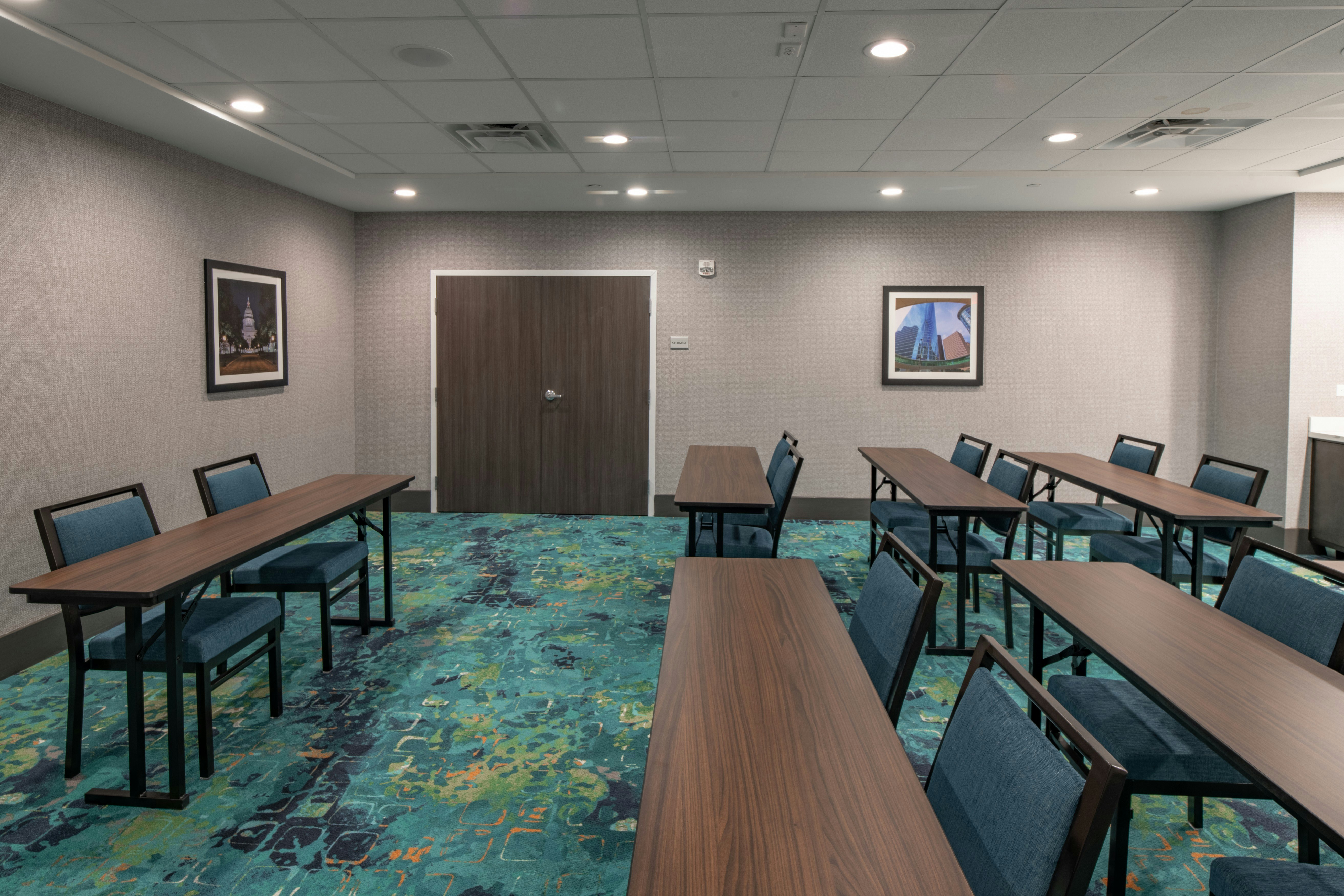 Hampton Inn And Suites Dallas/Plano Central 64/66