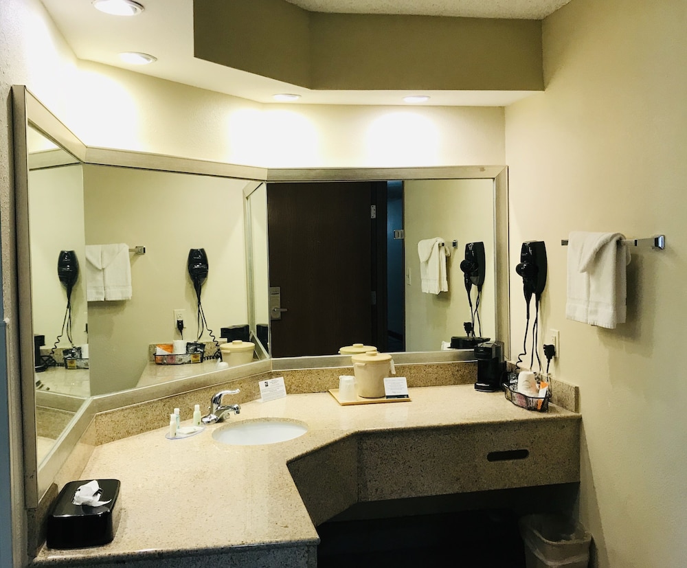 Quality Inn & Suites West Monroe 22/46