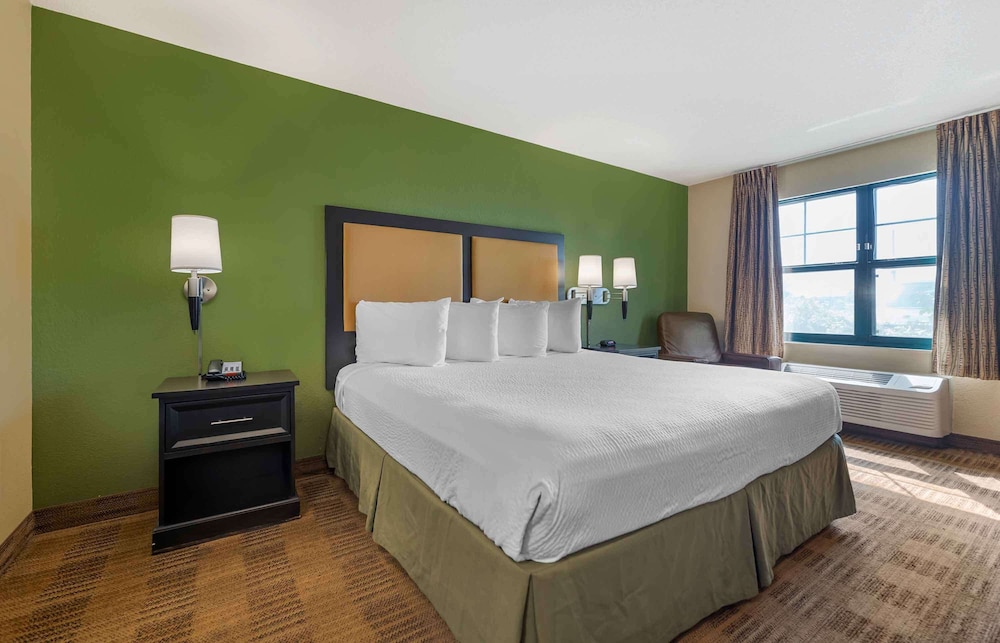 Extended Stay America - St. Louis - O Fallon Il 20/41