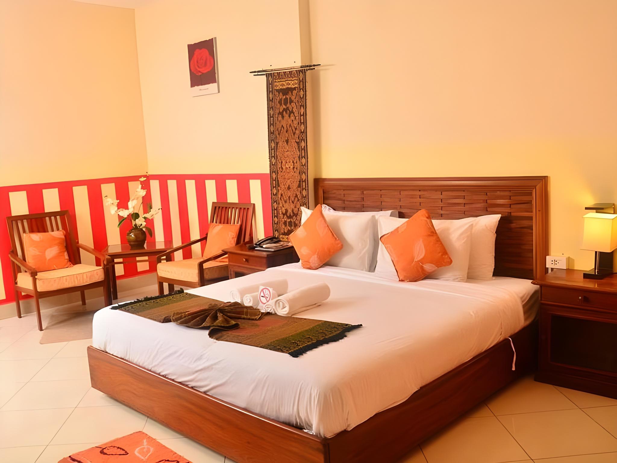 Deluxe, Double Bed