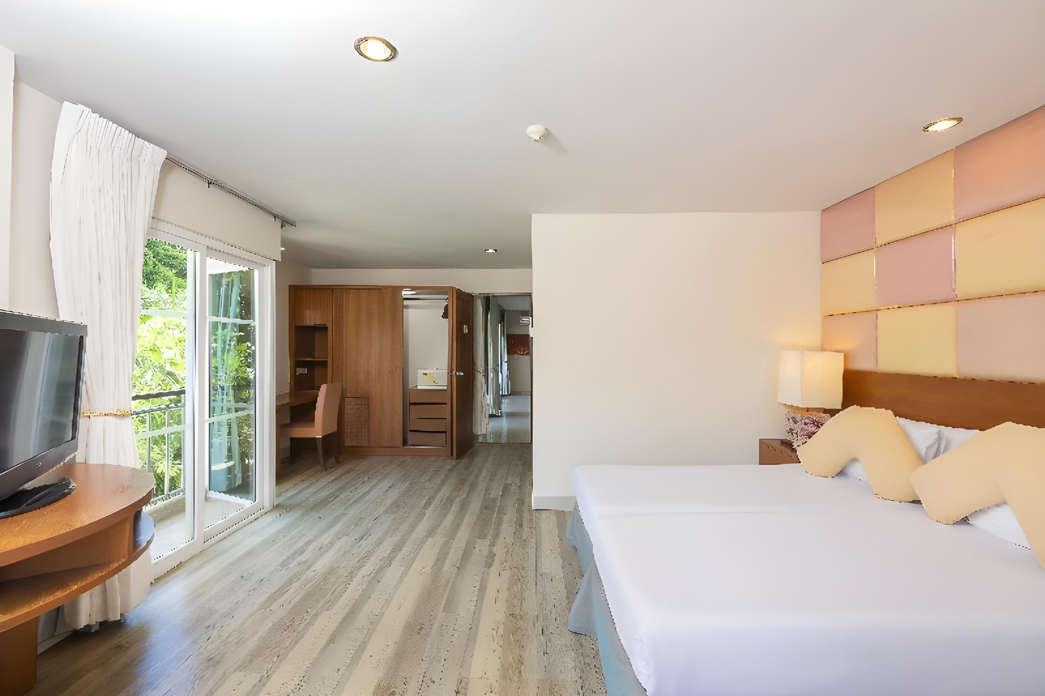 Presidential, Pool, Suite, Pet Friendly