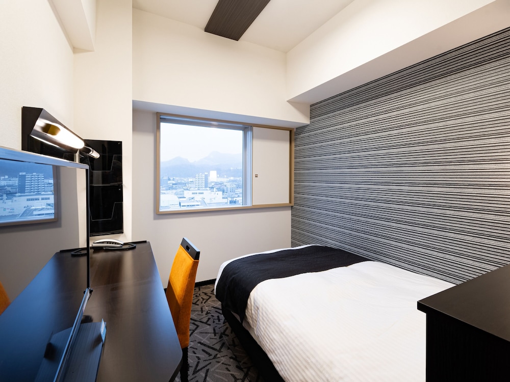ROOM, SINGLE, SINGLE BED