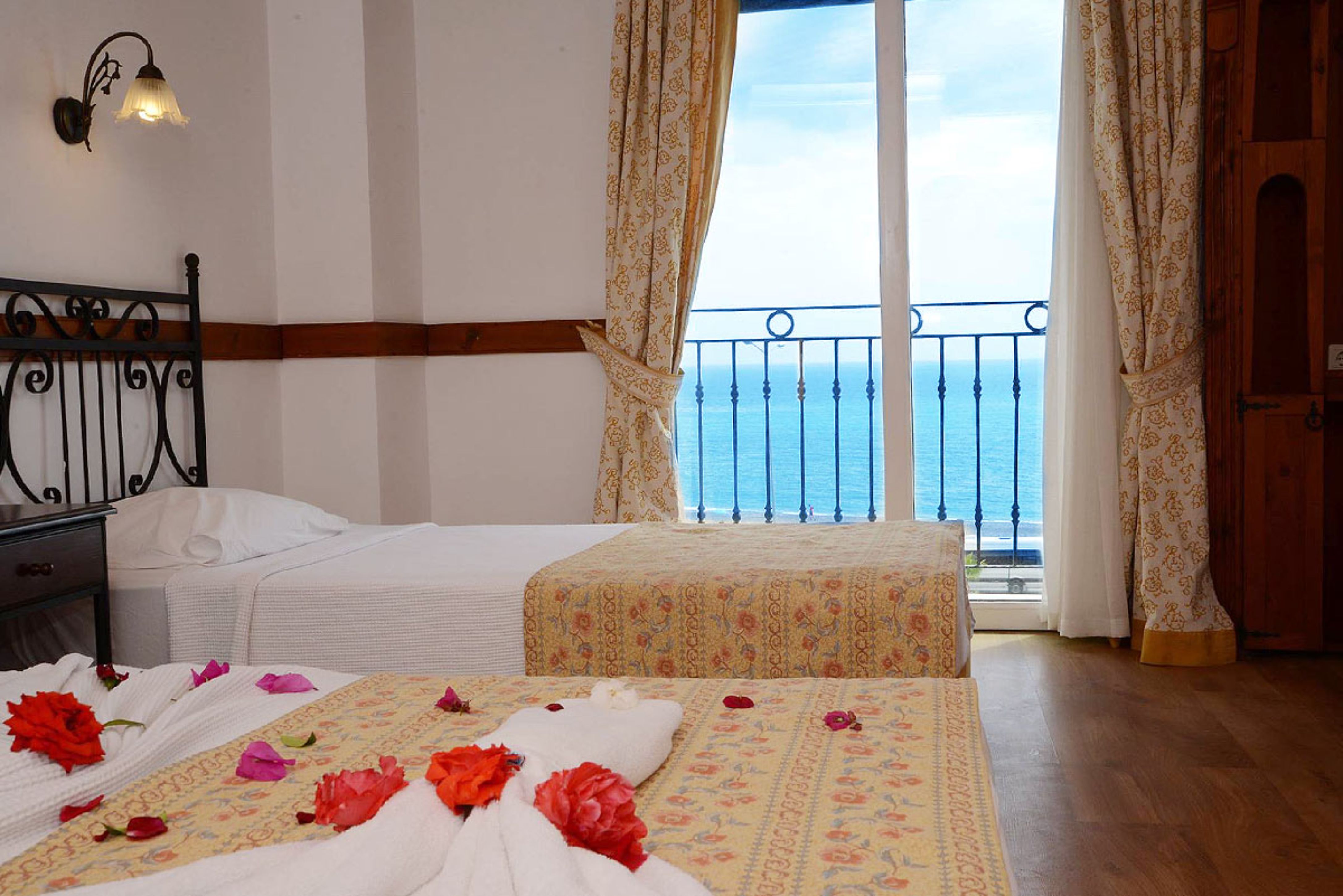 Sevki Bey Hotel 10/50
