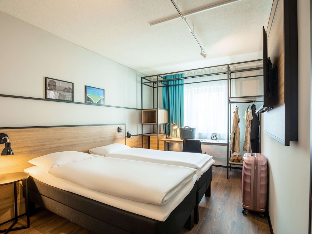 STANDARD, TWIN BEDS