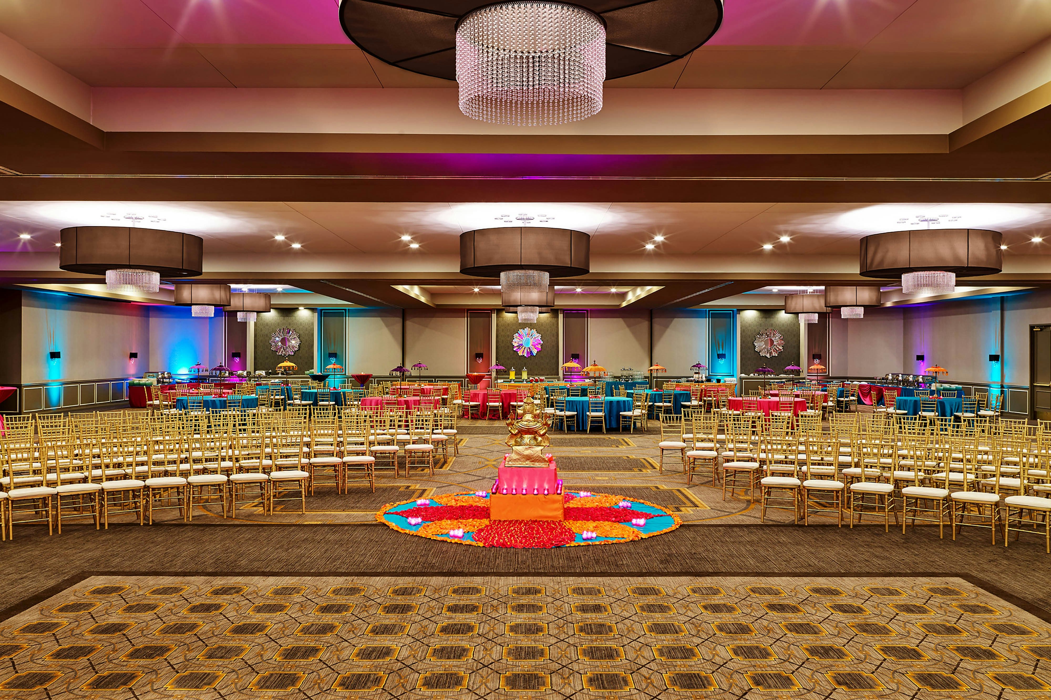 Sheraton Lisle Naperville Hotel 33/34