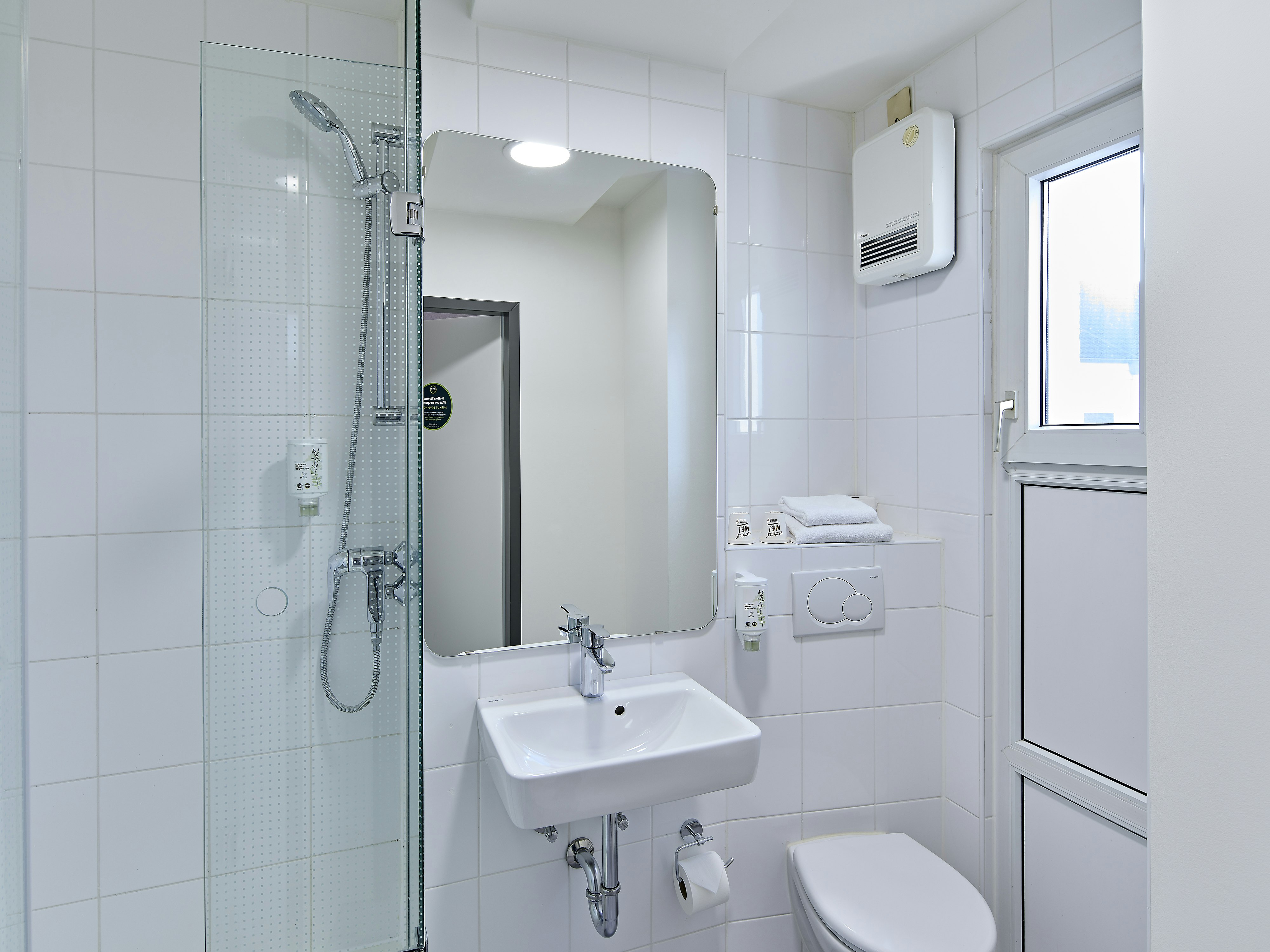 B&B Hotel Bonn-City 49/49